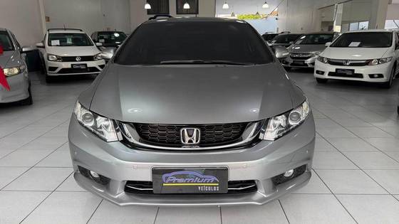 HONDA CIVIC 2.0 LXR 16V FLEX 4P AUTOMÁTICO HONDA CIVIC 2.0 LXR 16V FLEX 4P AUTOMÁTICO